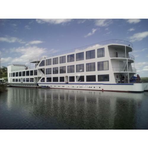 Hotel Bella Marina 茹里洛夫卡 外观 照片